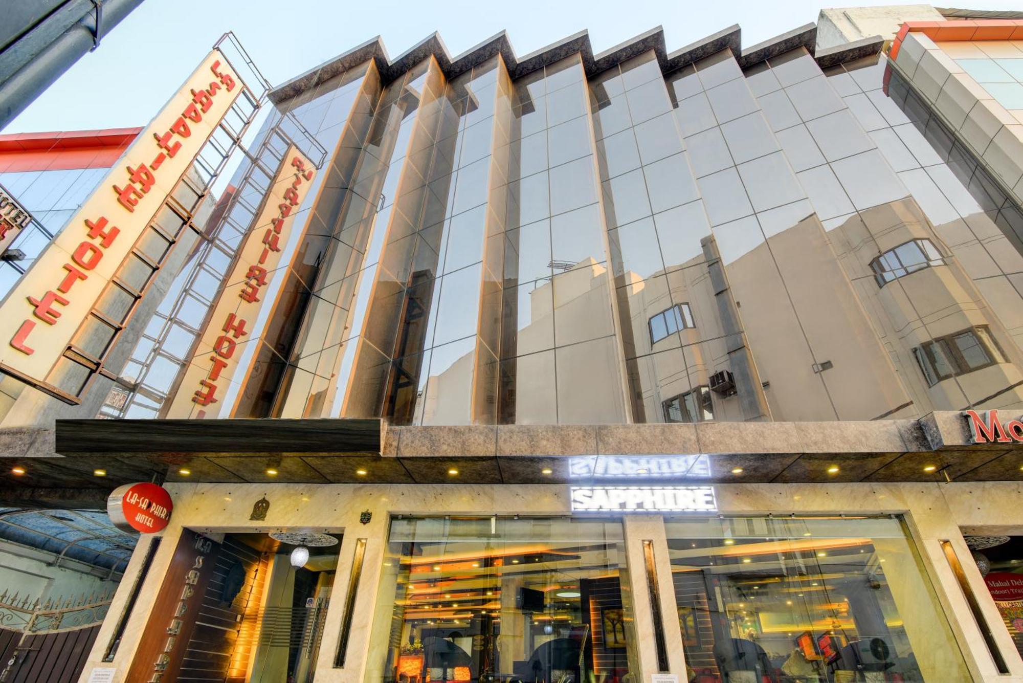 Airport La Sapphire Hotel & Restaurant New Delhi Ngoại thất bức ảnh