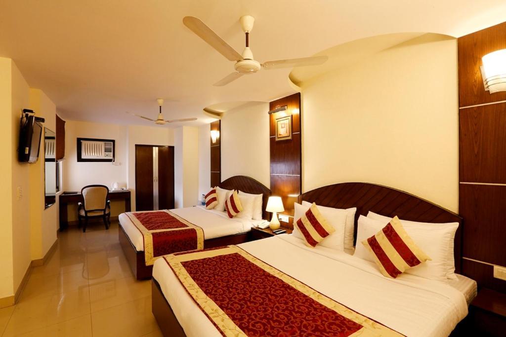 Airport La Sapphire Hotel & Restaurant New Delhi Ngoại thất bức ảnh